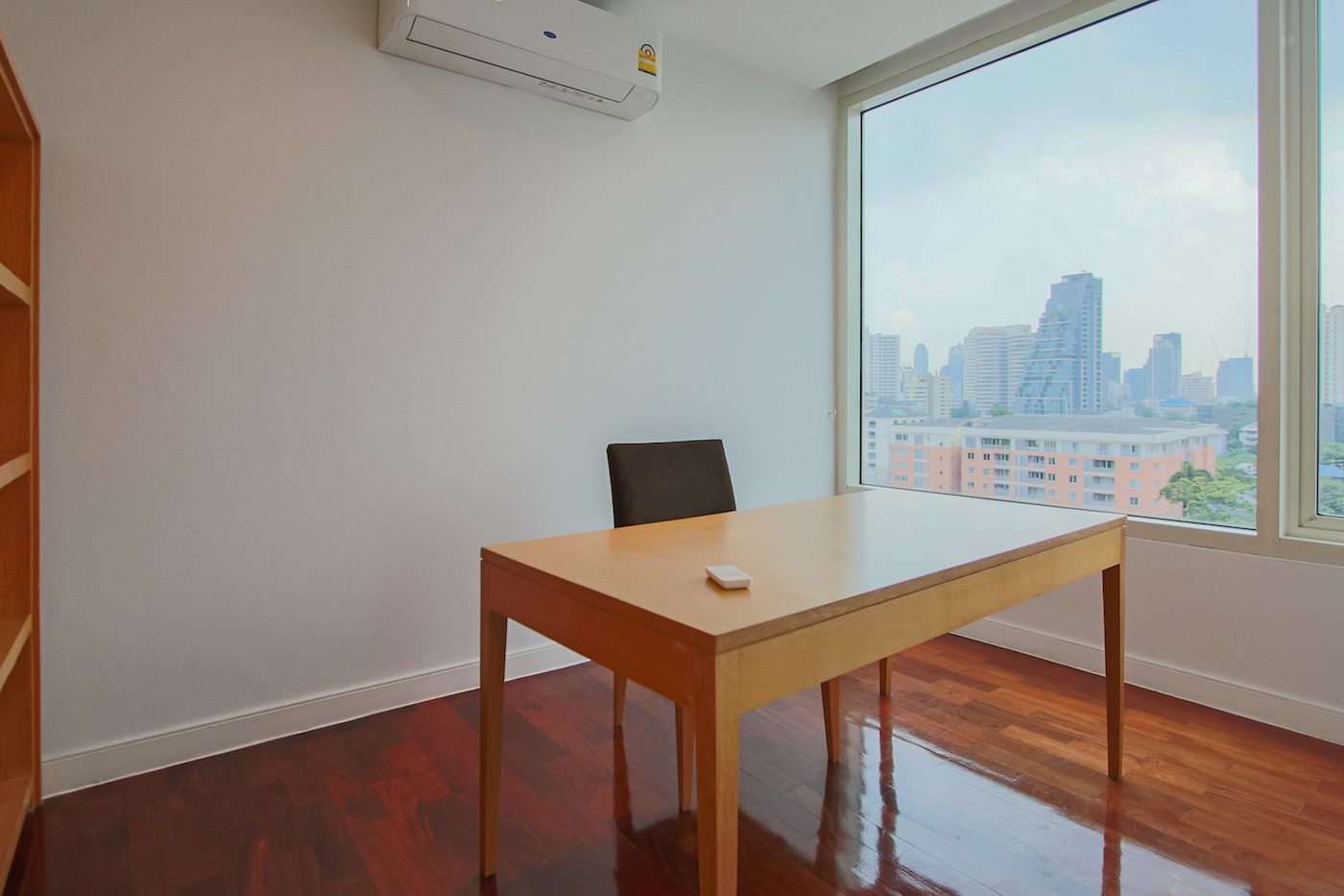 Move-in-Ready Three Bedroom Plus Office Condo for Rent in Phrom Phong