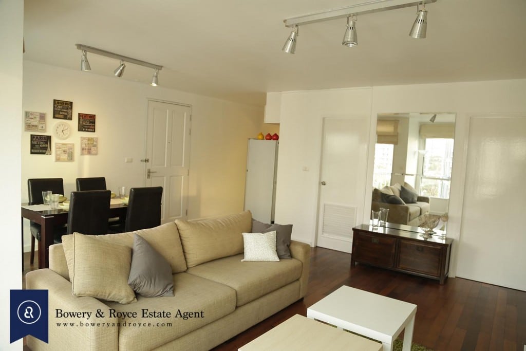 Peaceful Two Bedroom Condo for Rent in Thong Lor