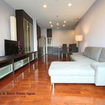 Spacious One Bedroom Condo for Rent in Thong Lor