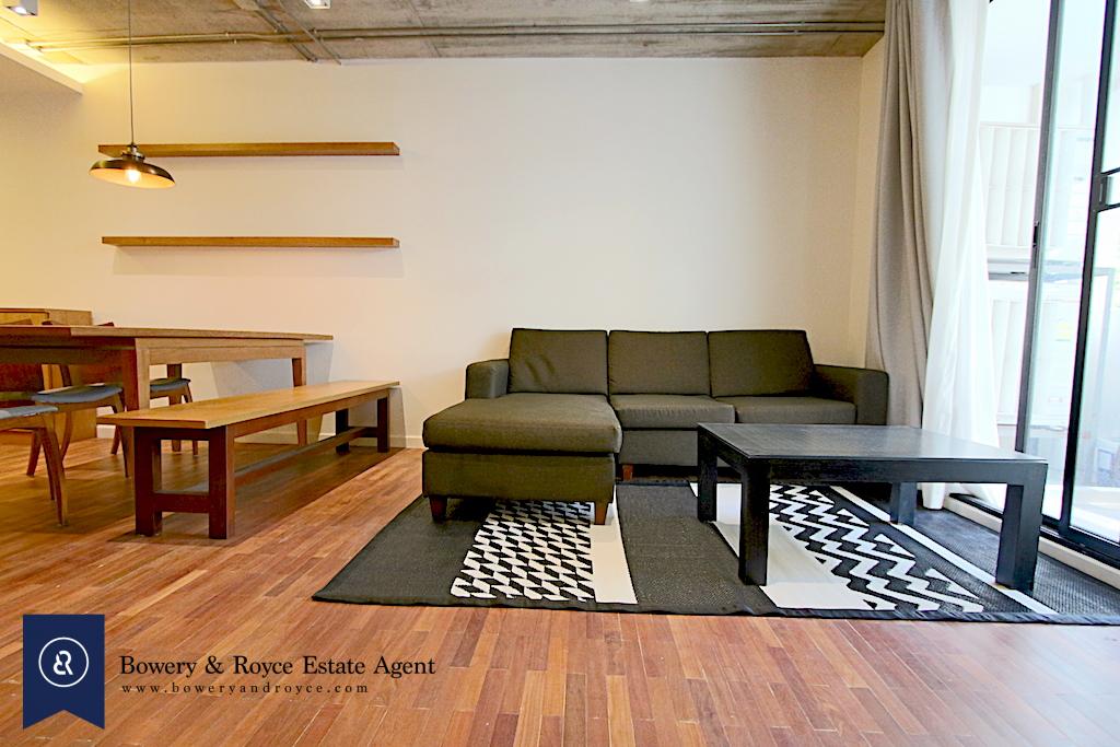 Spacious-One-Bedroom-Condo-for-Rent-in-Thong-Lor-3