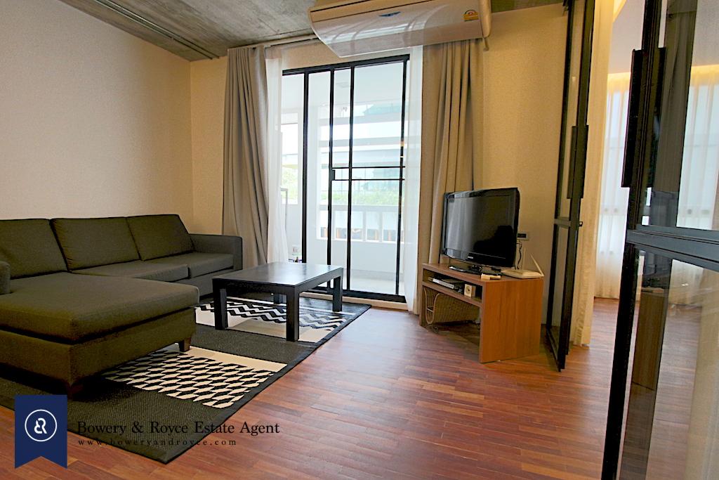 Spacious-One-Bedroom-Condo-for-Rent-in-Thong-Lor-9
