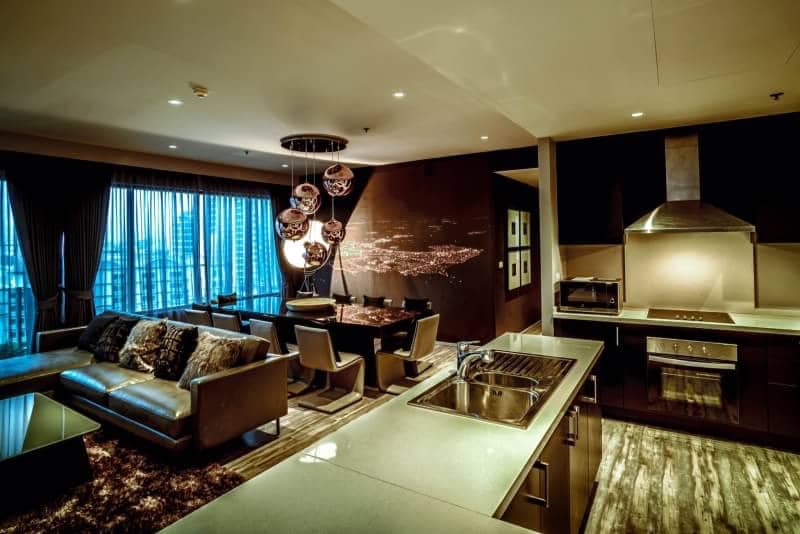 Stunning Three Bedroom Condo for Rent in Phrom Phong-1