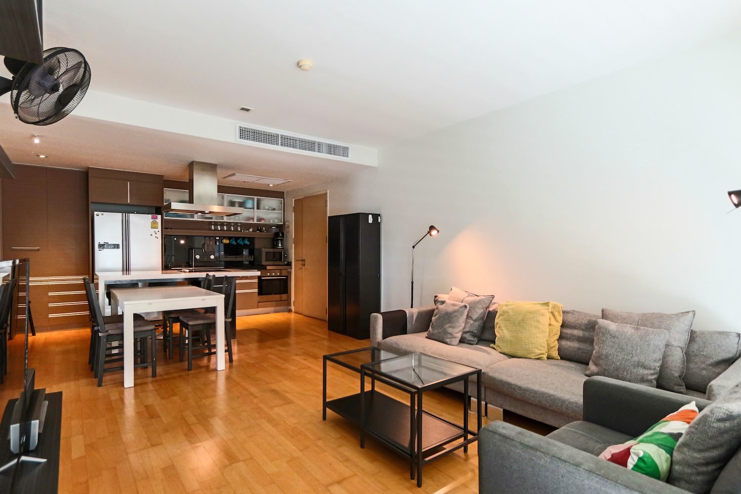 Stylish Two Bedroom Condo for Rent in Ekkamai