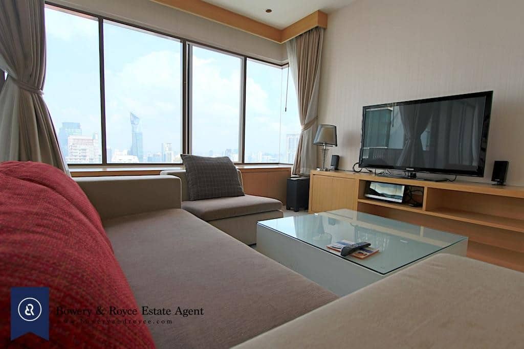 Sun-Filled Two Bedroom Condo for Rent in Phrom Phong