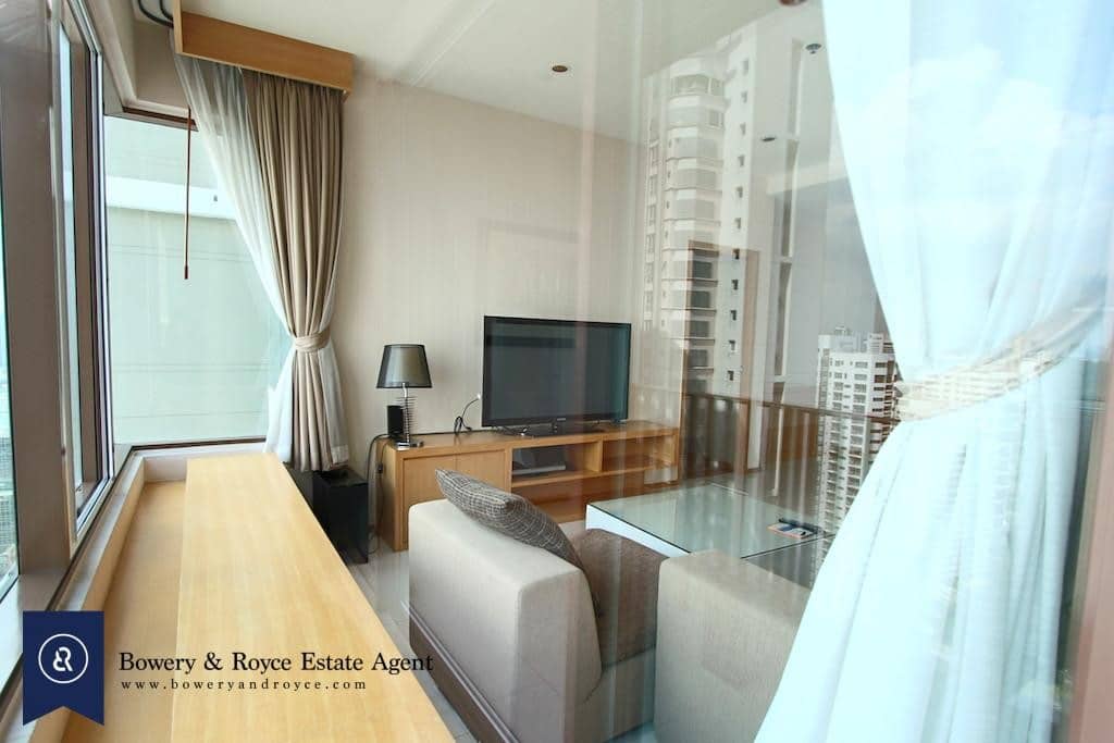 Sun-Filled Two Bedroom Condo for Rent in Phrom Phong