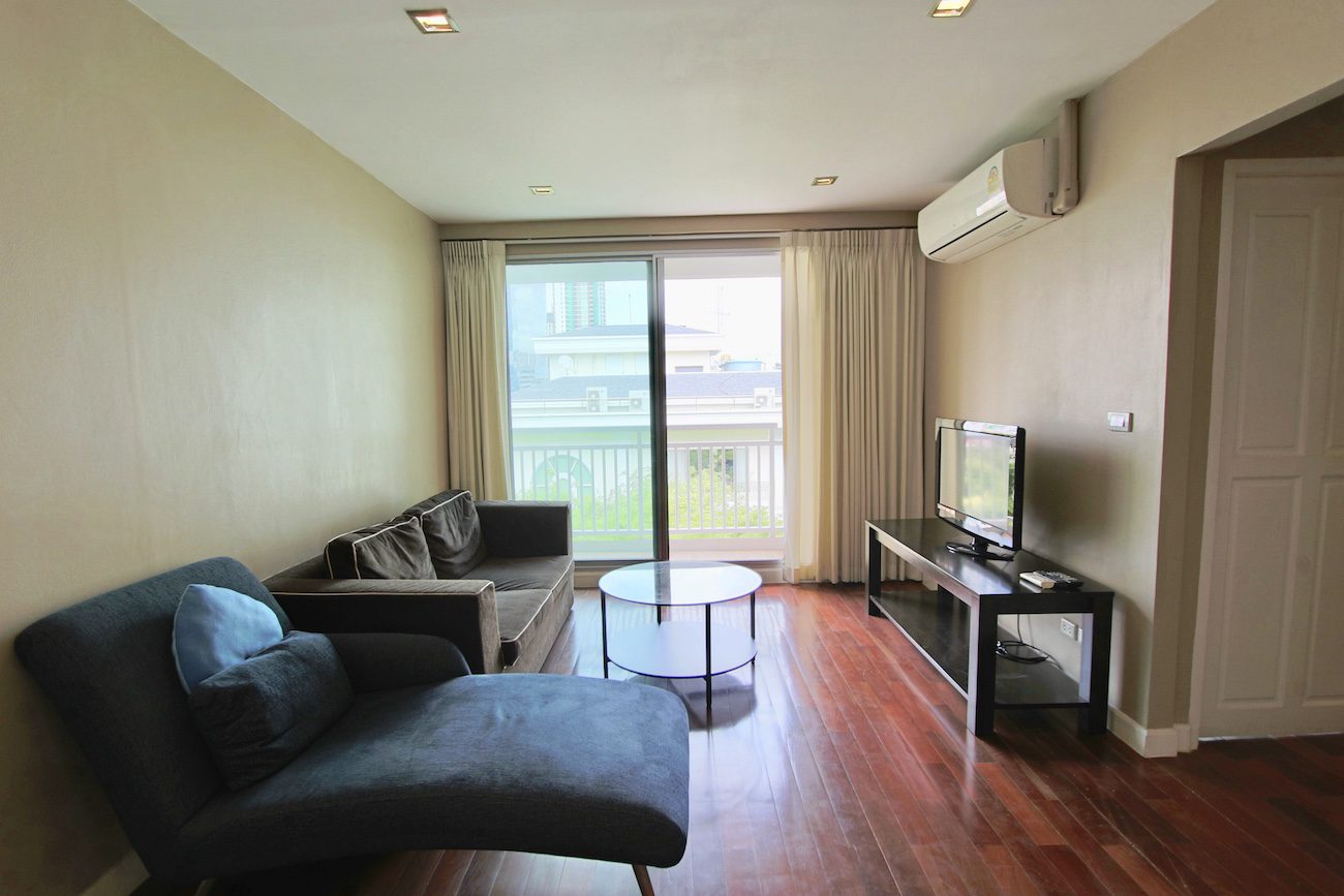Chic One Bedroom Condo for Rent in Thong Lor