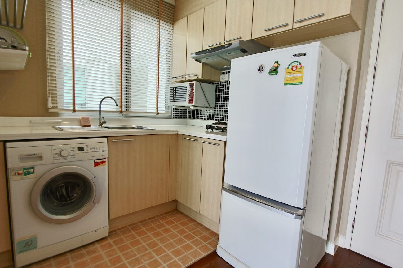 Chic One Bedroom Condo for Rent in Thong Lor