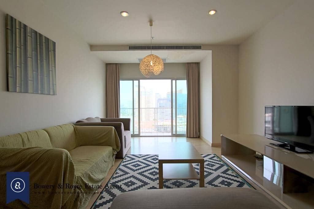 Cosy & Inviting Two Bedroom Condo for Rent in Thong Lor