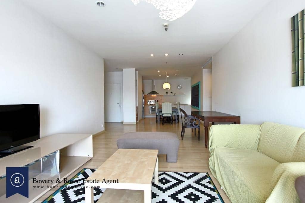 Cosy & Inviting Two Bedroom Condo for Rent in Thong Lor