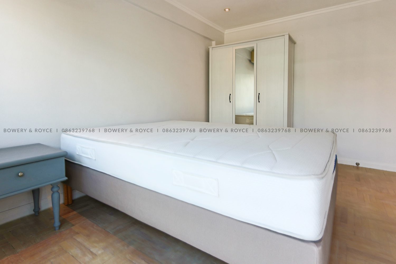 Lovely Two Bedroom Condo for Rent in Thong Lor