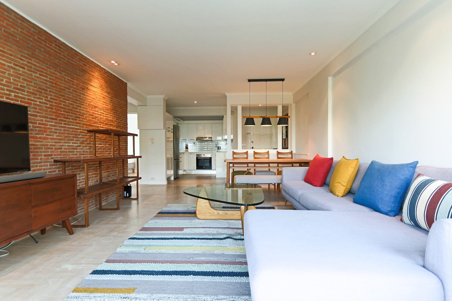 Cozy Two Bedroom Condo for Rent in Thong Lor -3