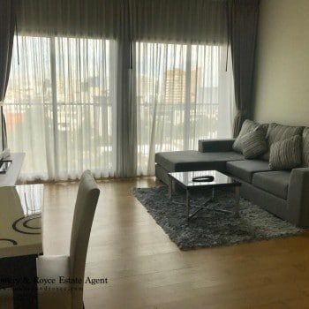 delightful-one-bedroom-condo-for-rent-in-Ekkamai-5-1024x768