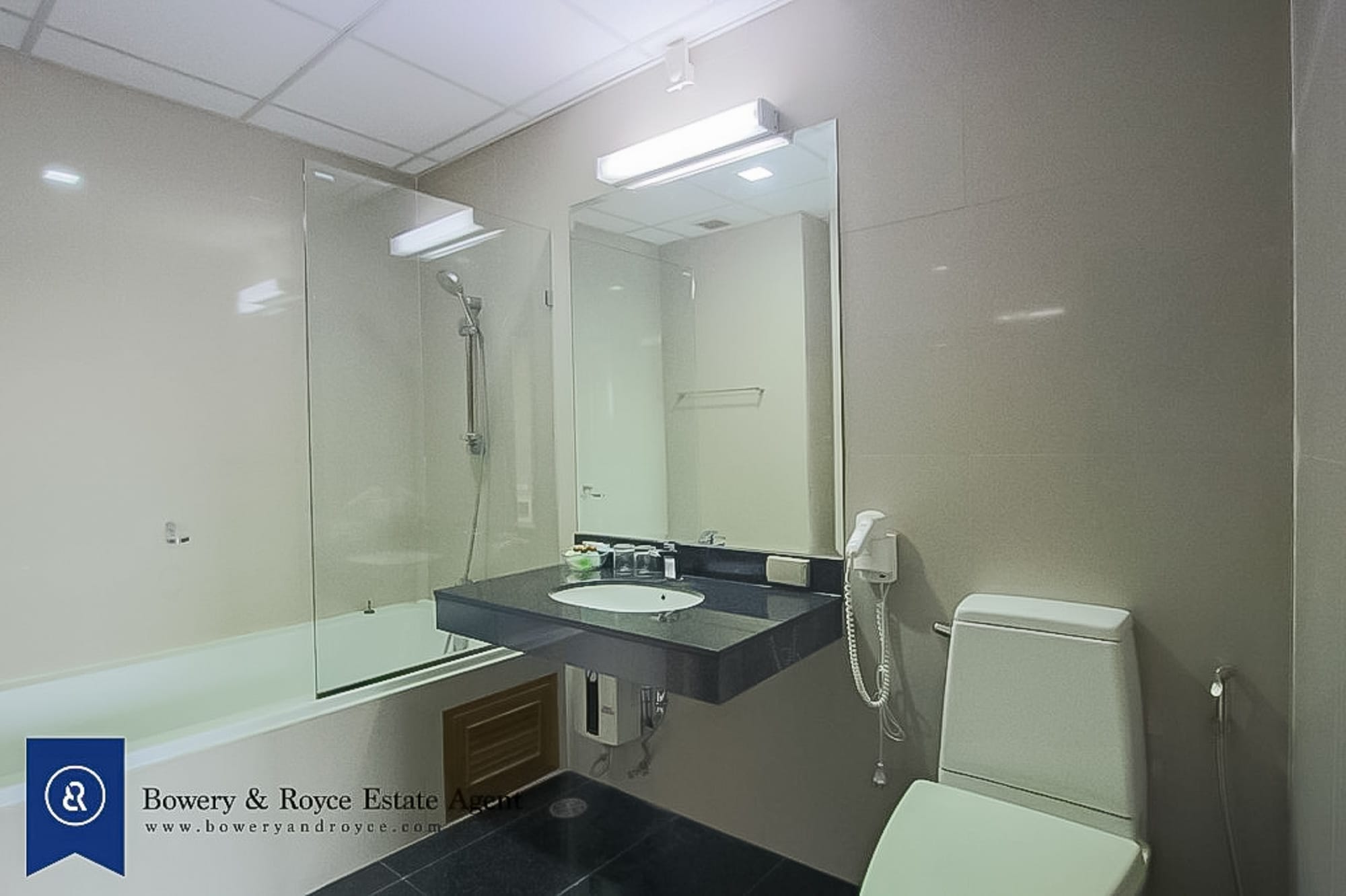 Residential Two Bedroom Condo for Rent in Ekkamai
