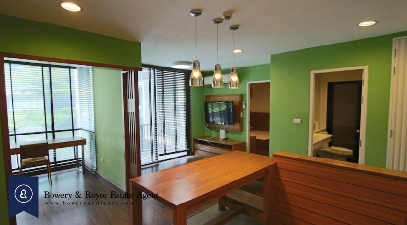 great-value-one-bedroom-condo-for-rent-in-ekkamai-01-1-830x460