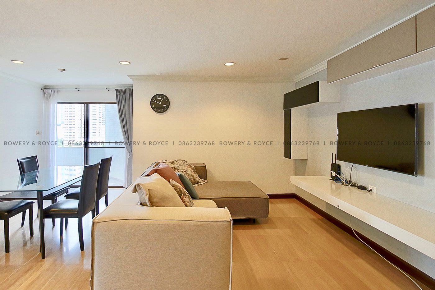 large three bedroom condo for sale in Phrom phong