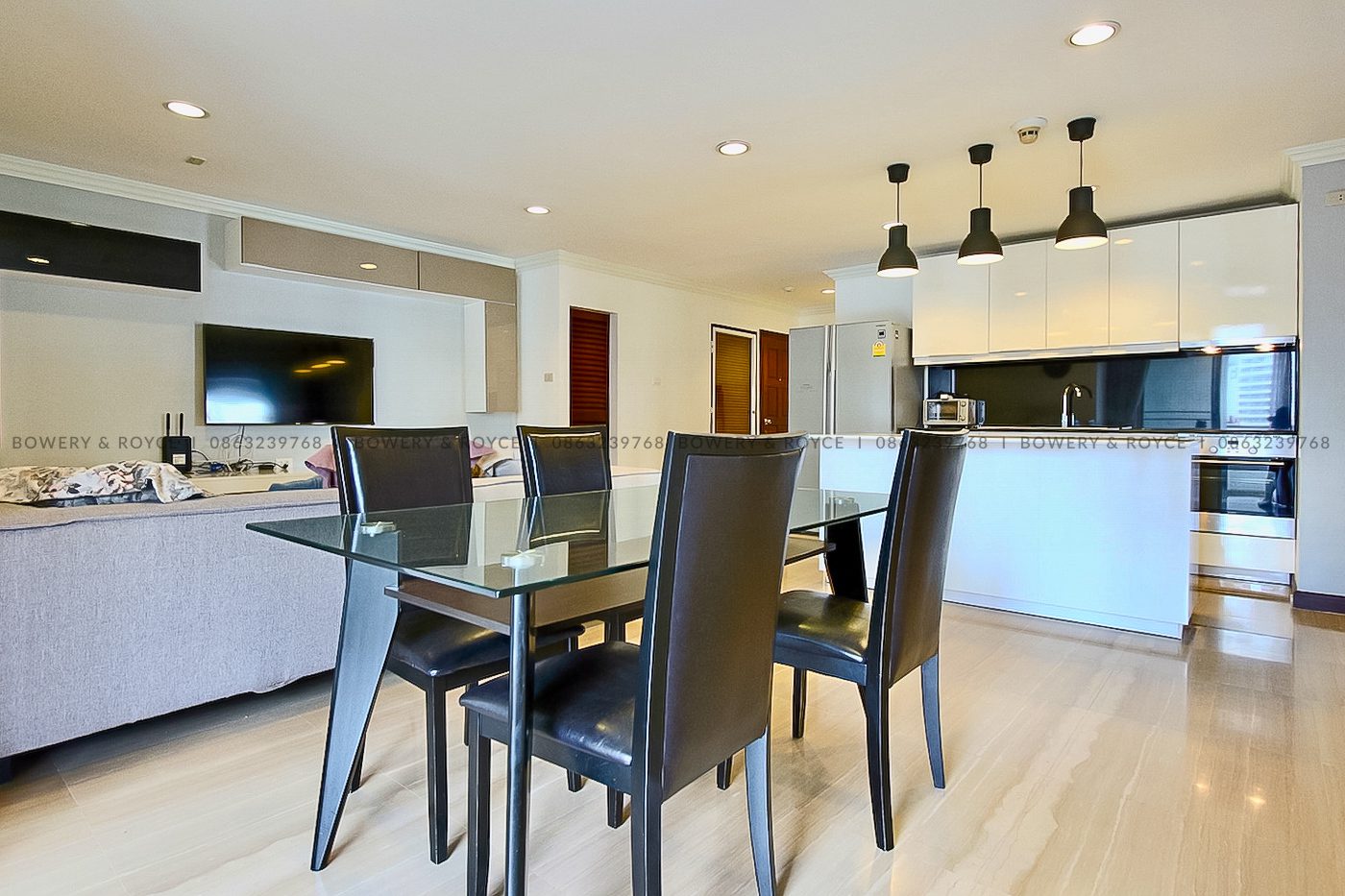 large three bedroom condo for sale in Phrom phong