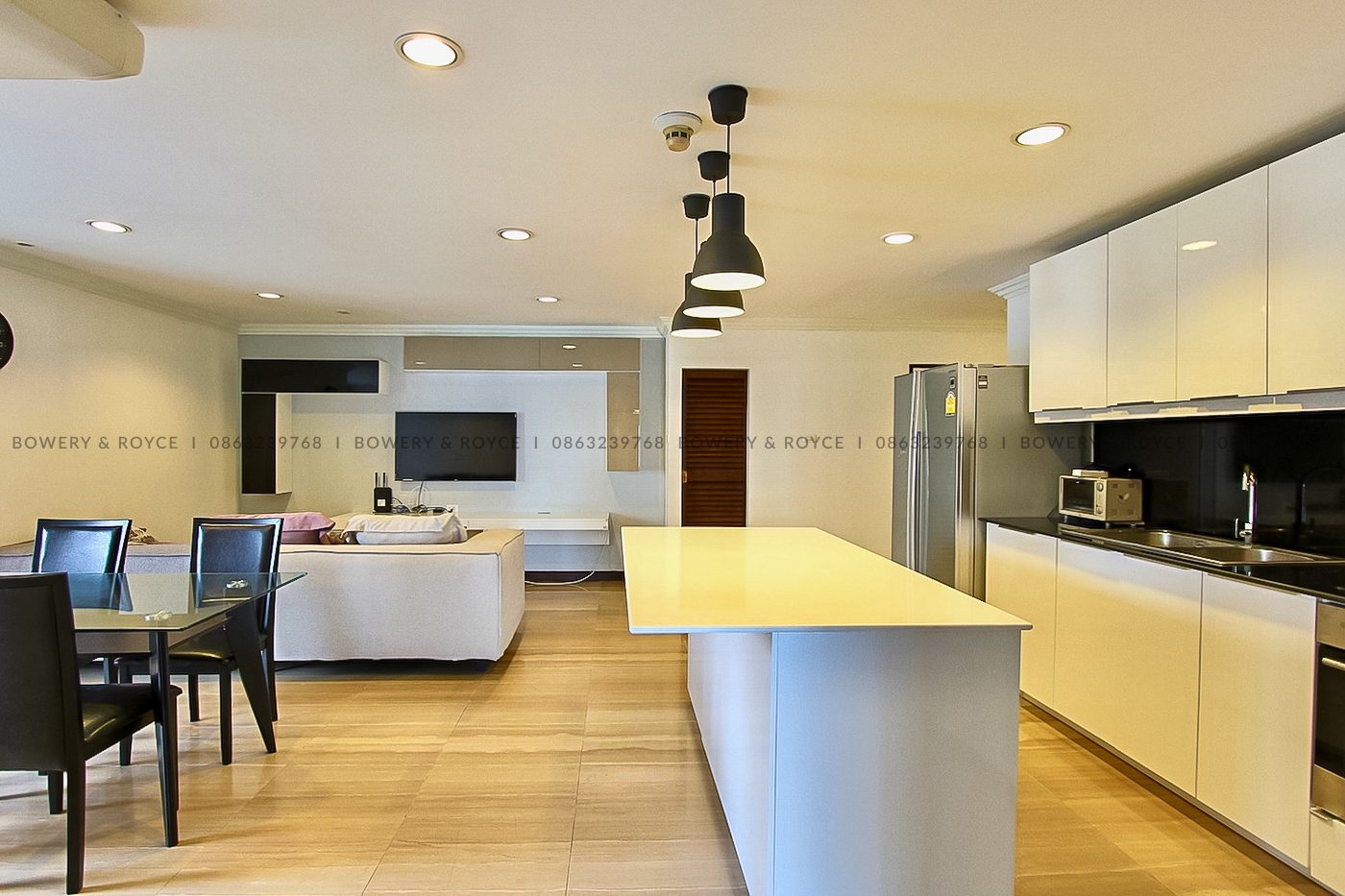 large three bedroom condo for sale in Phrom phong