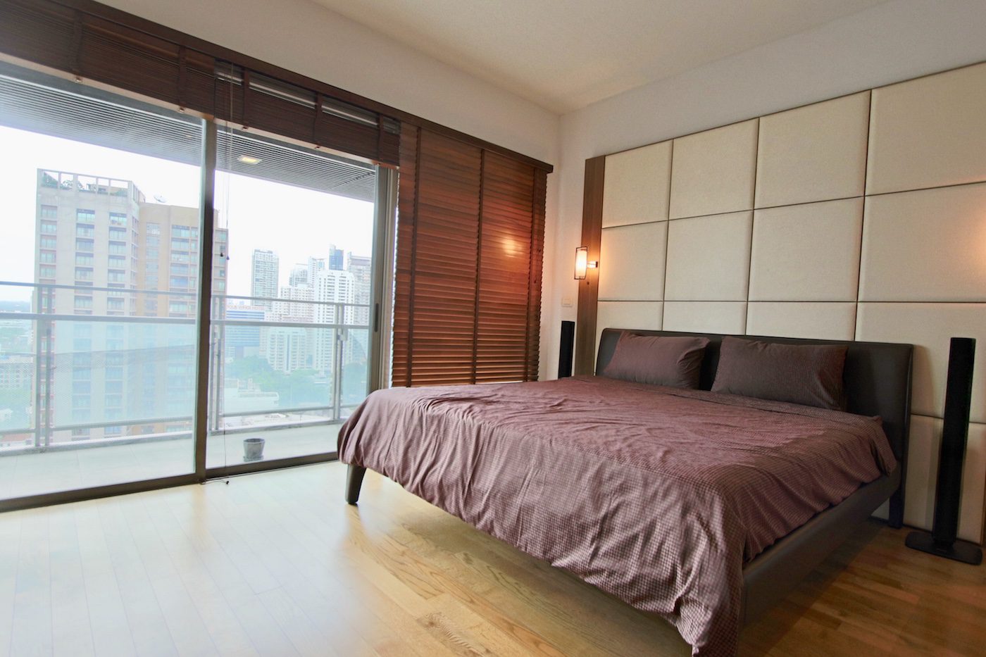 Large Two Bedroom Plus Maid Quarter Condo for Rent in Phrom Phong