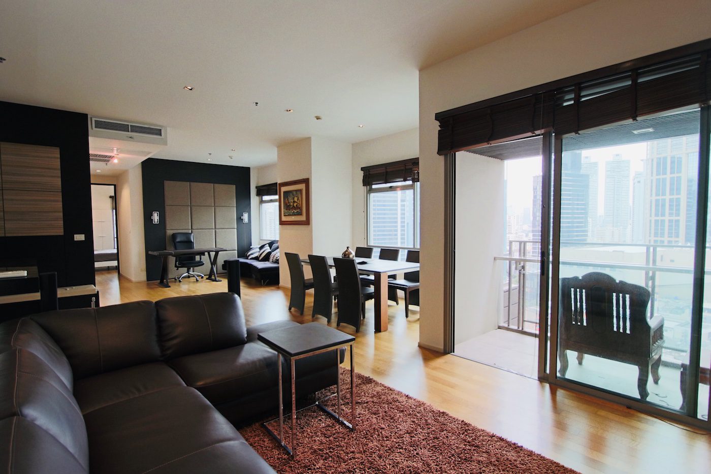 Large Two Bedroom Plus Maid Quarter Condo for Rent in Phrom Phong