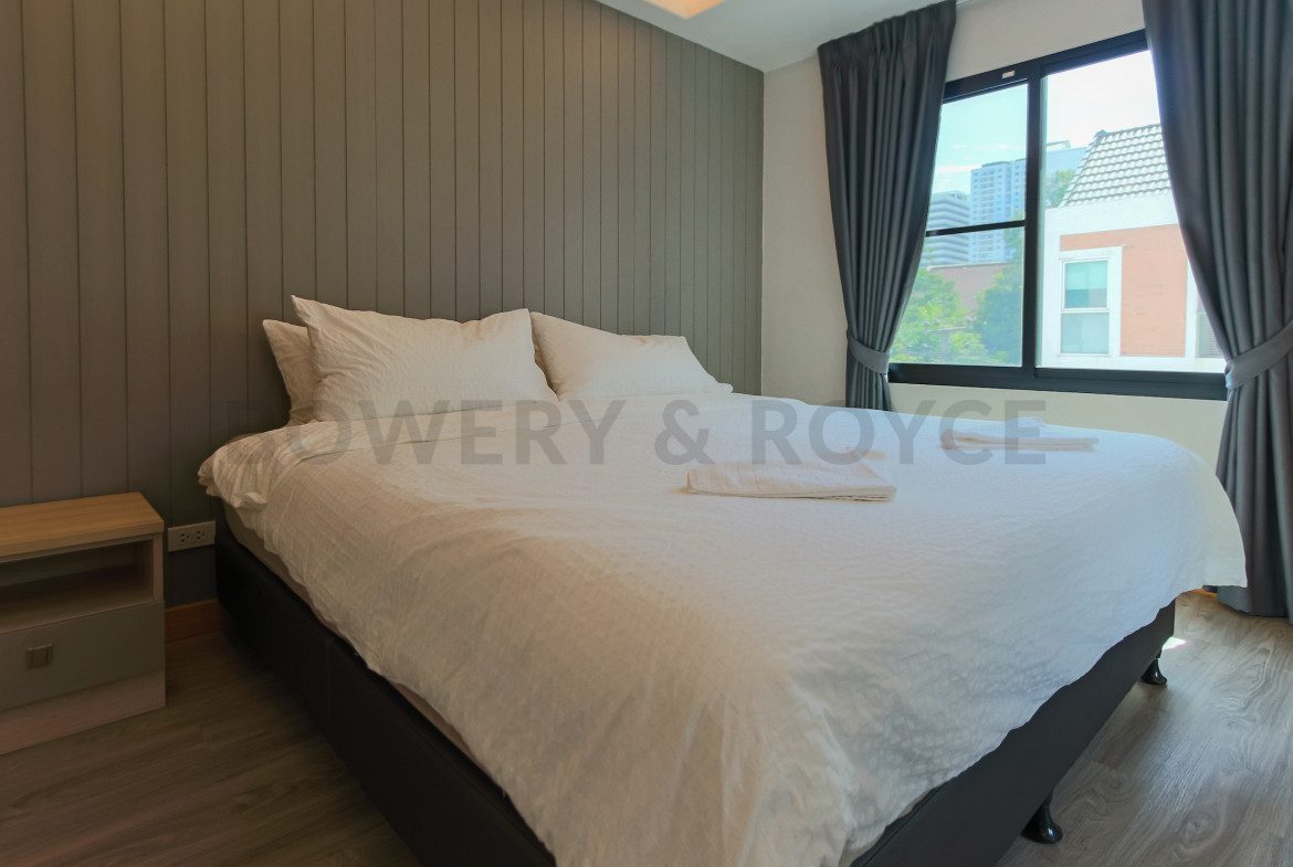 Lovely Two Bedroom Apartment for Rent in Phrom Phong by Bowery & Royce