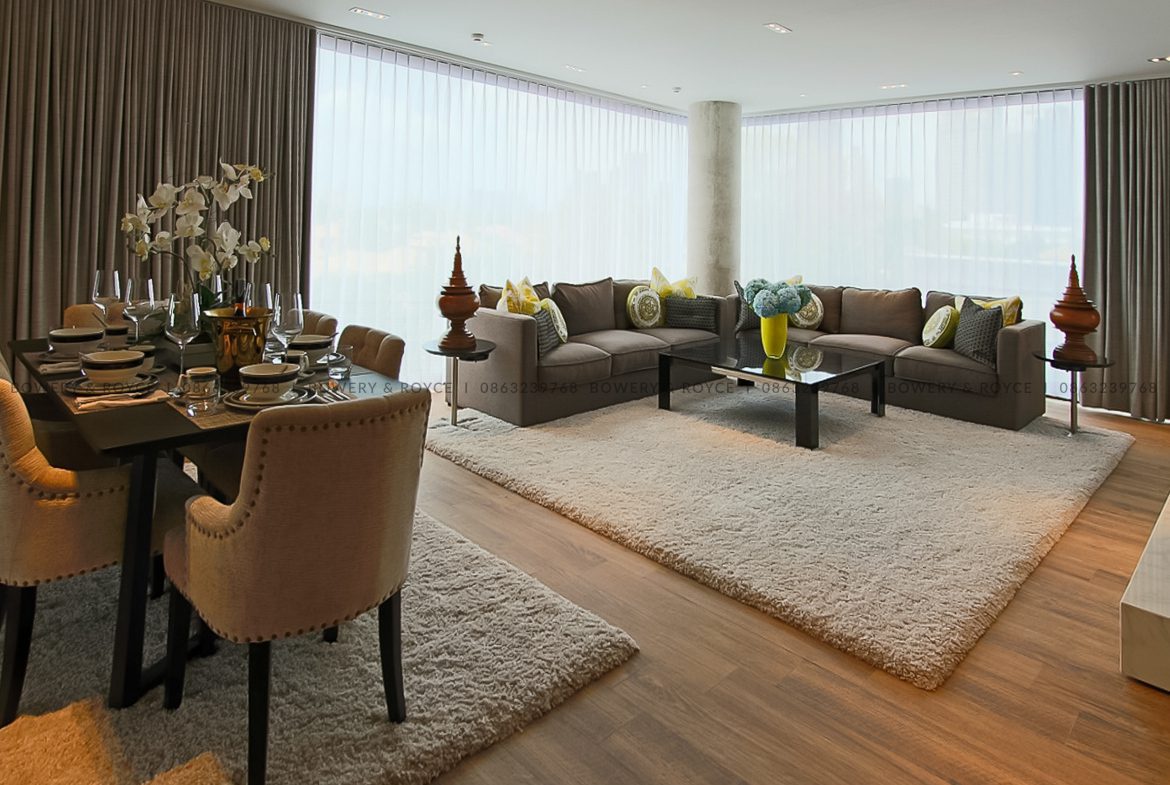 Prestigious Two Bedroom Plus Office for Rent in Ekkamai