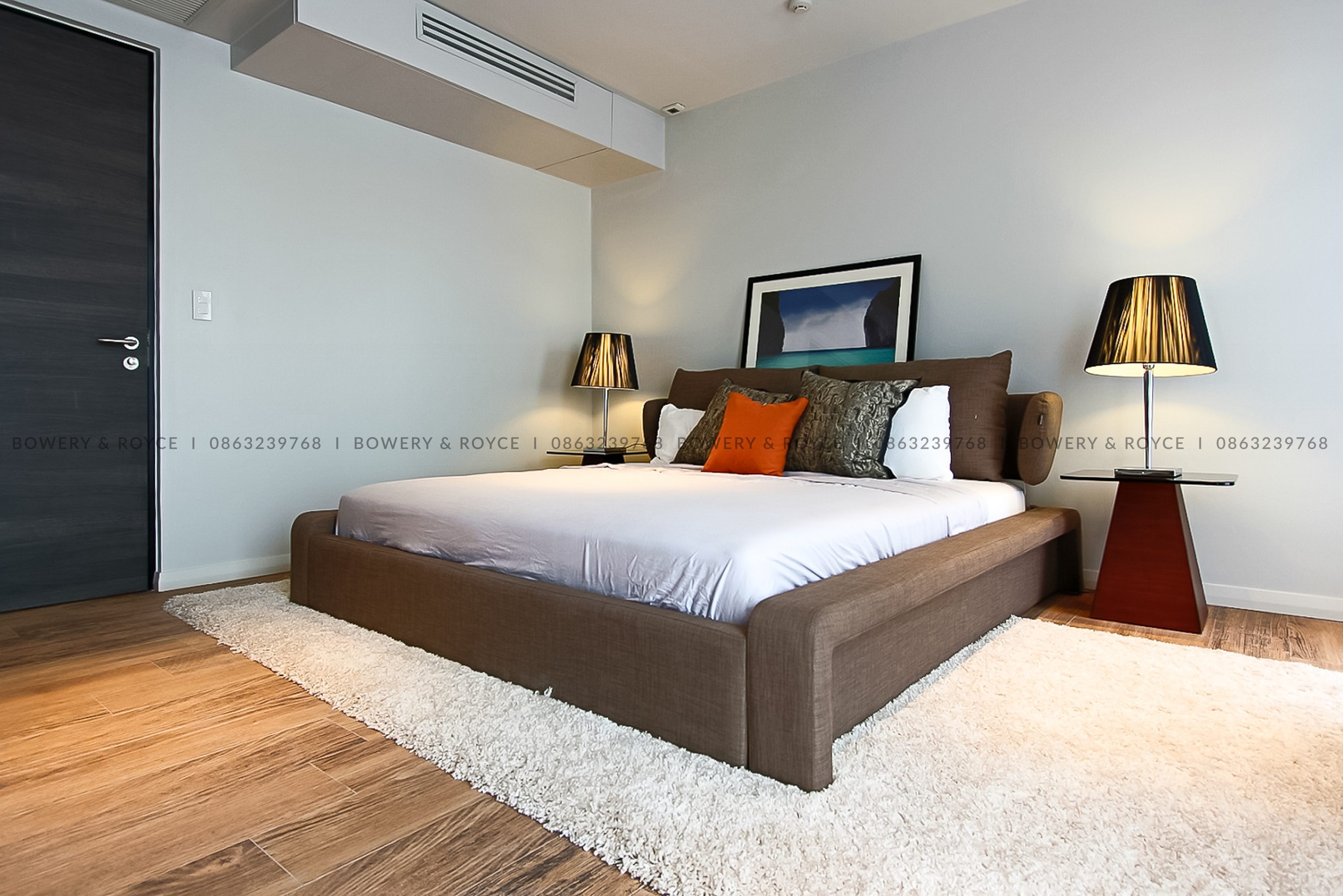 Prestigious Two Bedroom Plus Office for Rent in Ekkamai