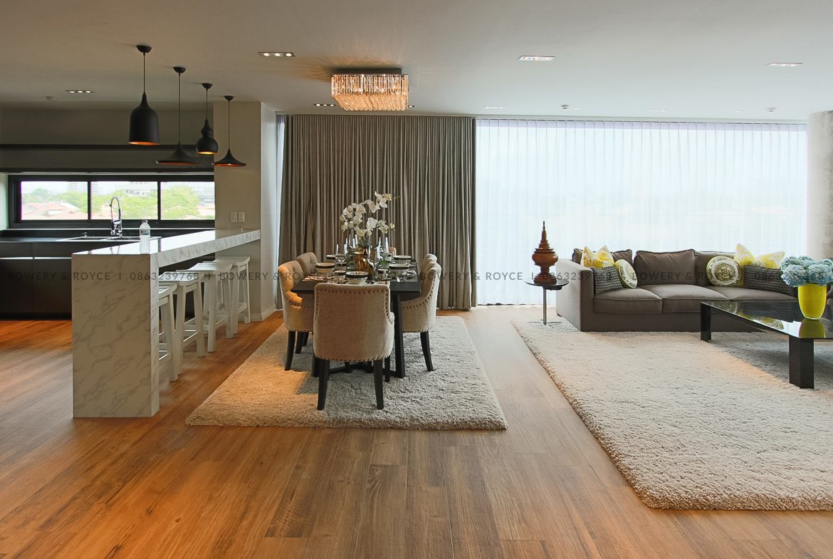 Prestigious Two Bedroom Plus Office for Rent in Ekkamai