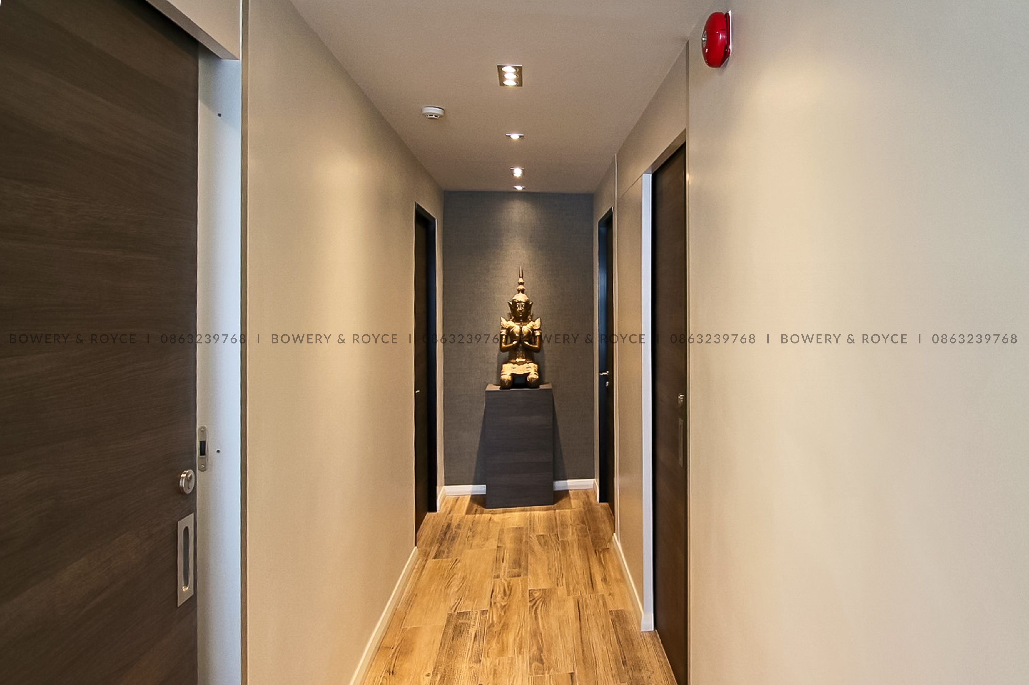 Prestigious Two Bedroom Plus Office for Rent in Ekkamai