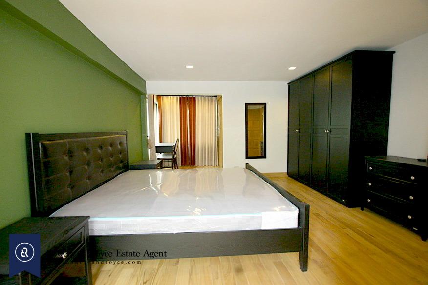 modern-detached-house-four-bedroom-for-rent-in-phromphong-2