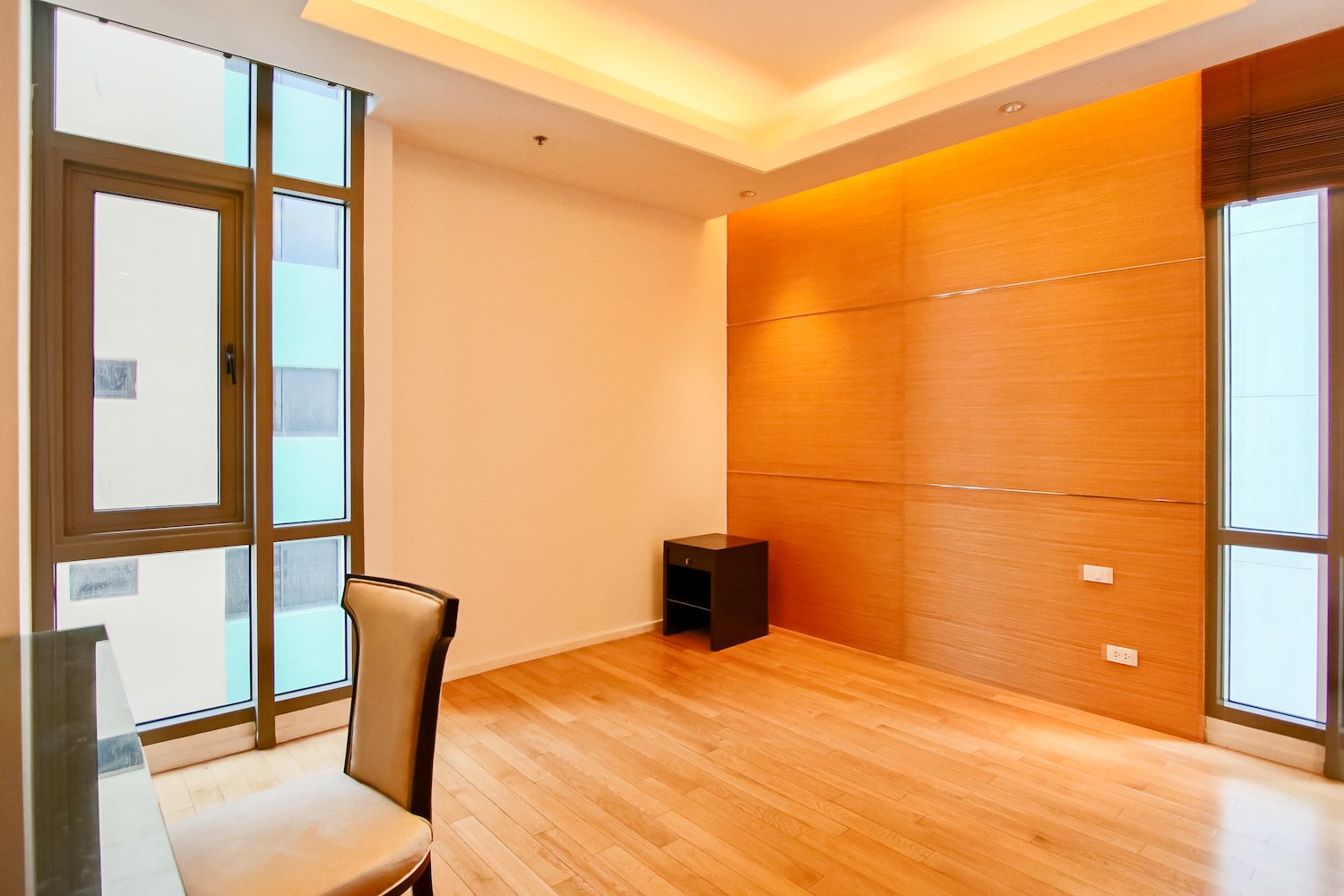 Modern Three Bedroom Plus Maid Quarter Condo for Rent in Thong Lor