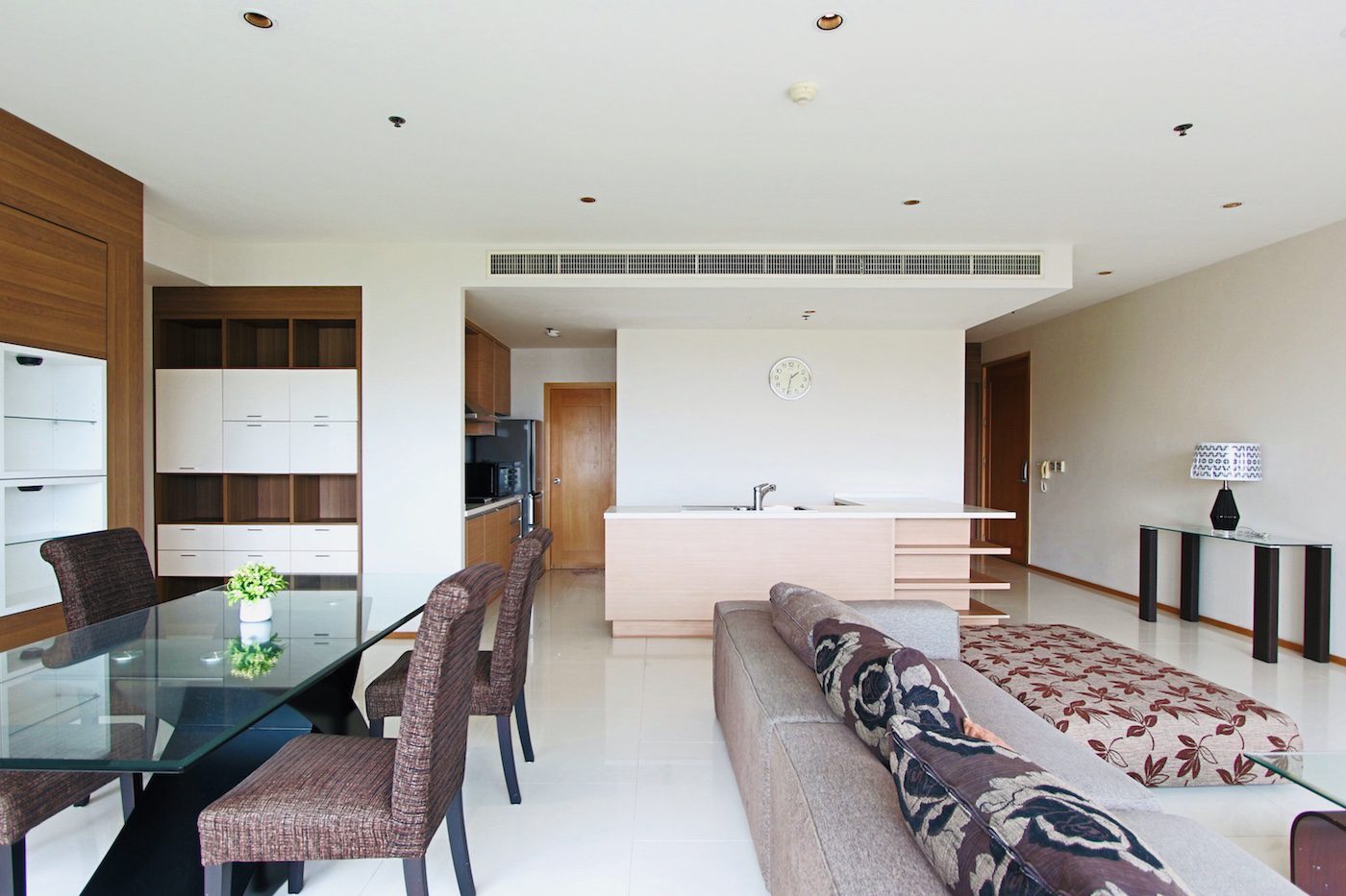 Spacious Three Bedroom Plus Maid Condo for Rent in Phrom Phong