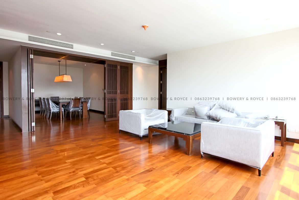 Spacious Two Bedroom Plus Office Condo for Rent in Thong Lor