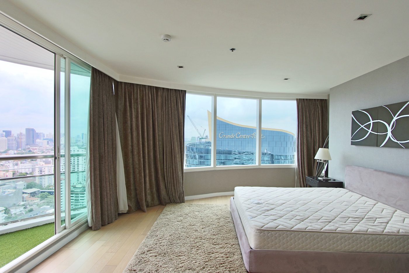 Stunning Views Three Bedroom Condo for Rent in Thong Lor