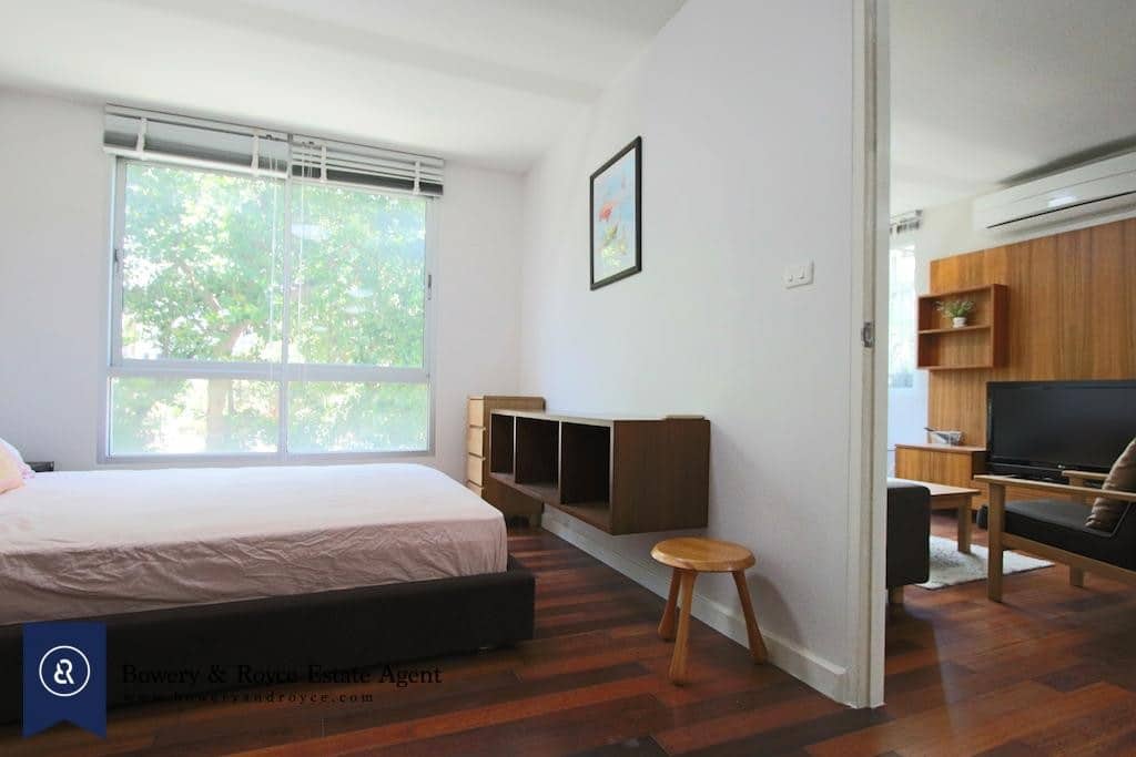 Well-Kept One Bedroom Condo for Rent and for Sale in Thong Lor