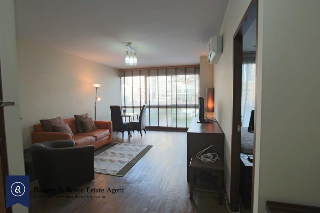 well-loved-one-bedroom-condo-for-rent-in-thonglor-4-1024x682