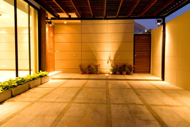 Modern Four Bedroom with Private Pool House for Rent in Thong Lor