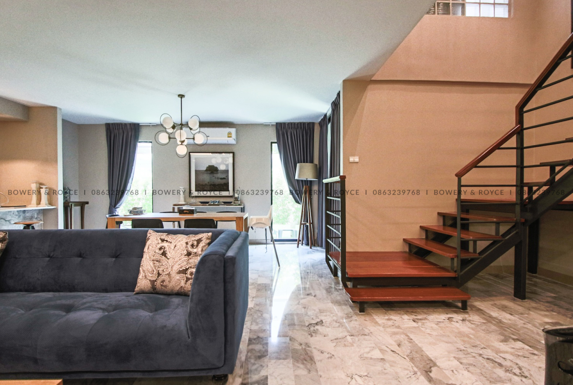 Modern Three Bedroom Duplex with Private Garden for Rent in Phrom Phong