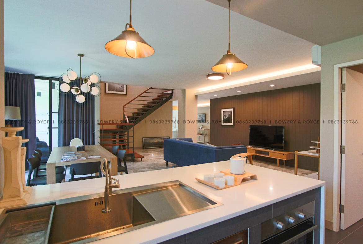 Modern Three Bedroom Duplex with Private Garden for Rent in Phrom Phong