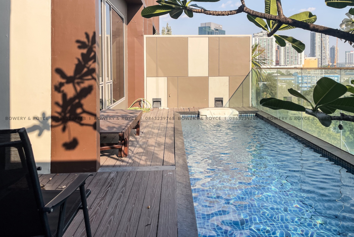 Modern Pet Friendly Two Bedroom Duplex with Private Pool Condo for Rent in Thong Lor