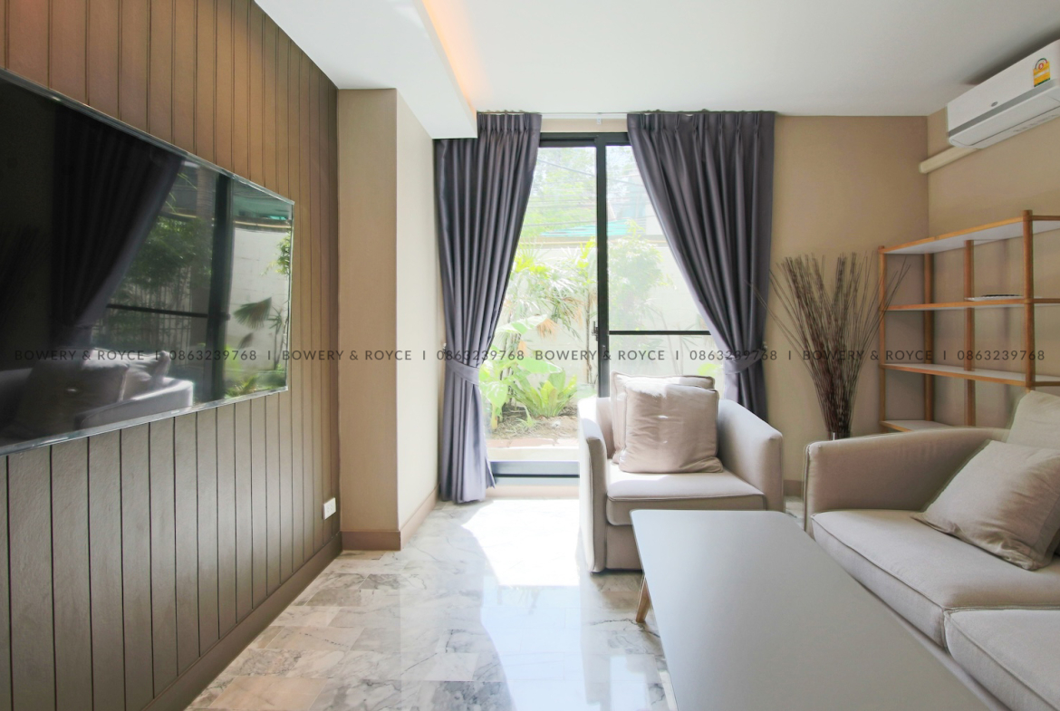 Modern Three Bedroom Duplex with Private Garden for Rent in Phrom Phong