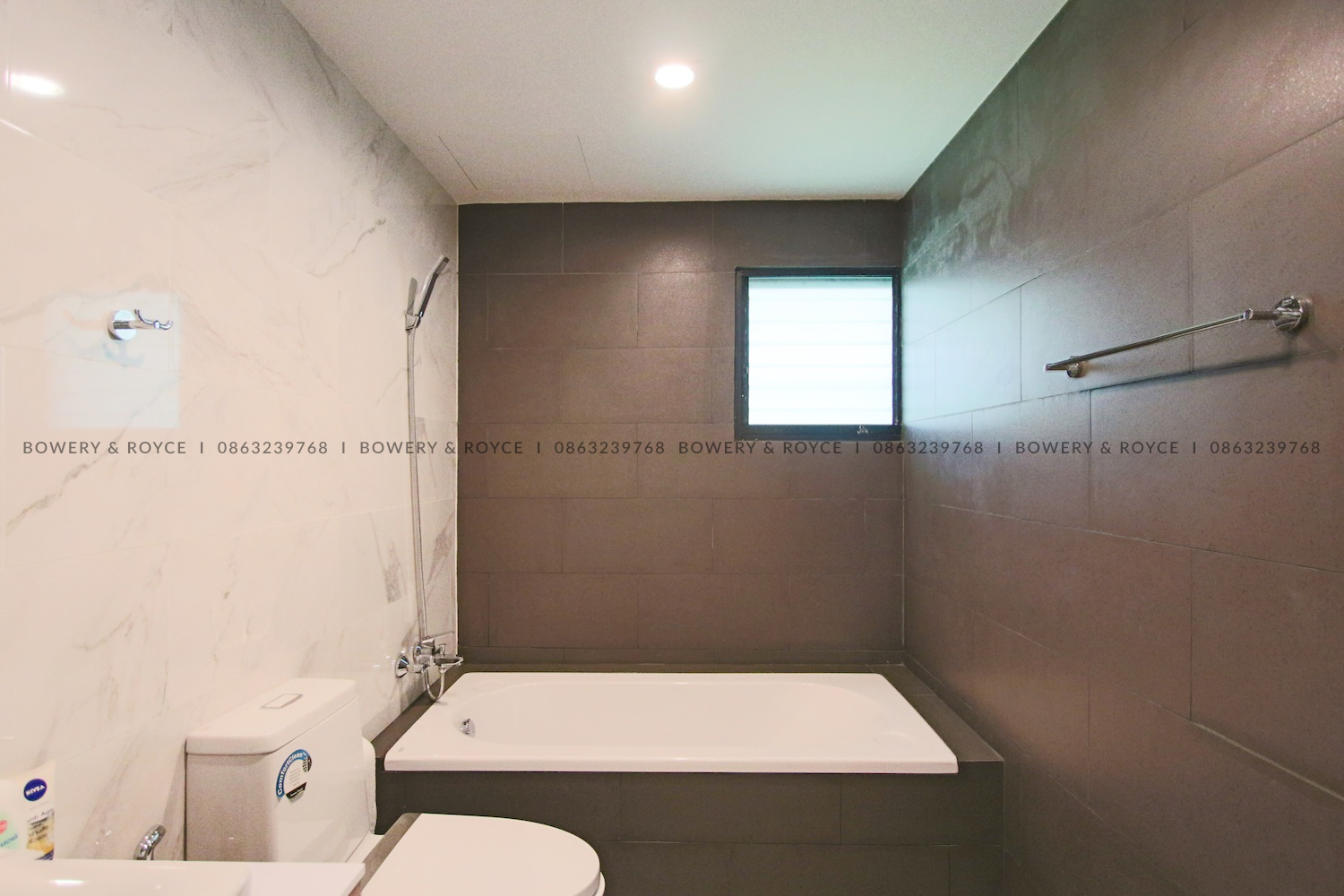 Modern Three Bedroom Duplex with Private Garden for Rent in Phrom Phong