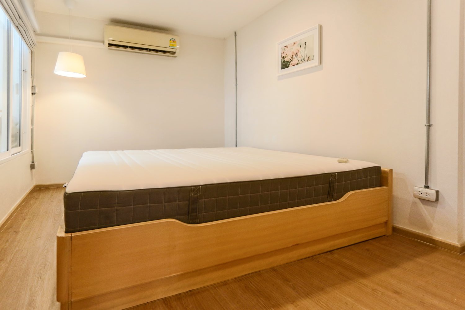 Beautiful Five Bedroom Detached House for Rent in Ekkamai