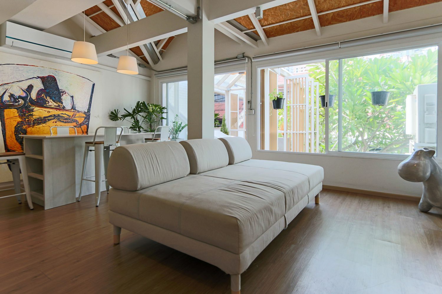 Beautiful Five Bedroom Detached House for Rent in Ekkamai