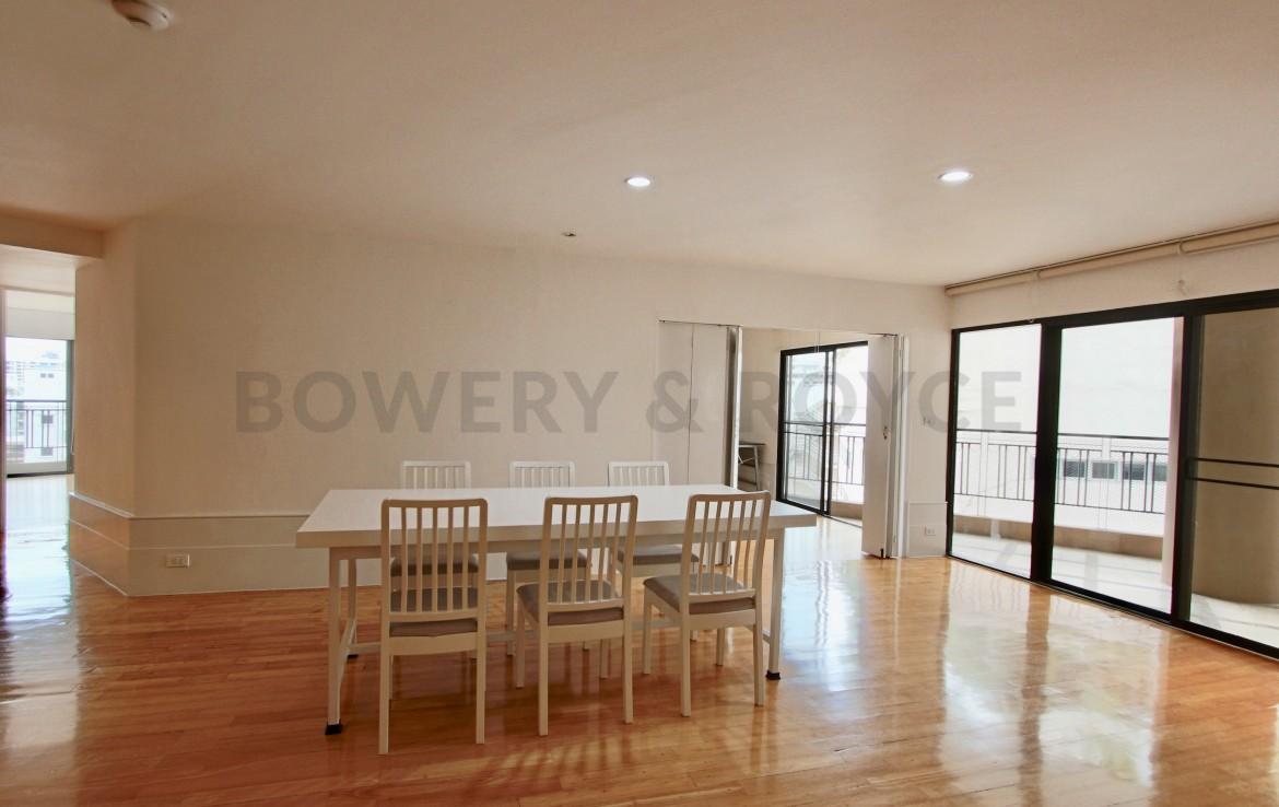 Commodious Three Bedroom Condo for Rent in Phrom Phong Bangkok