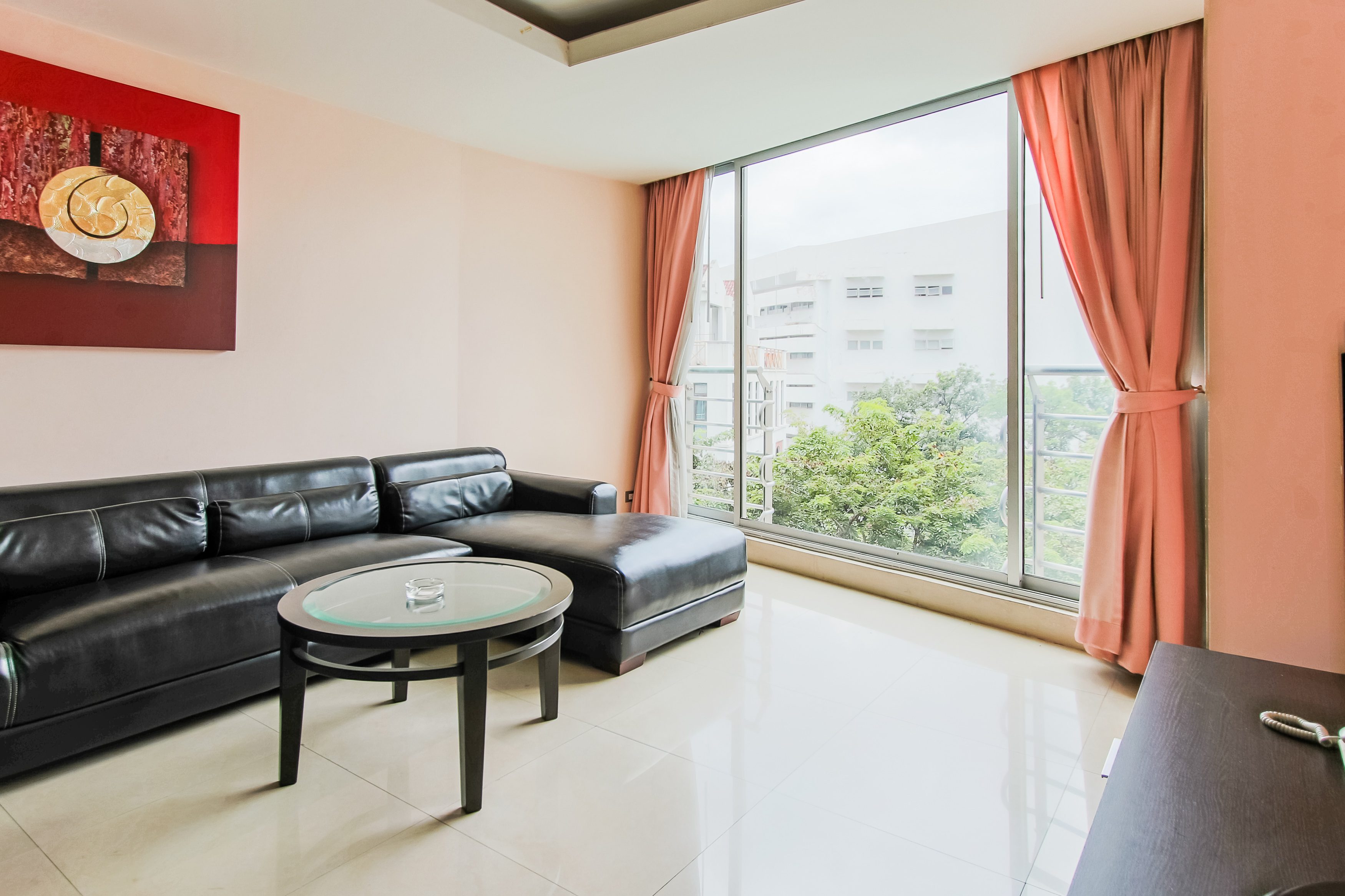 Inviting Two bedroom apartment for Rent in Phra Khanong