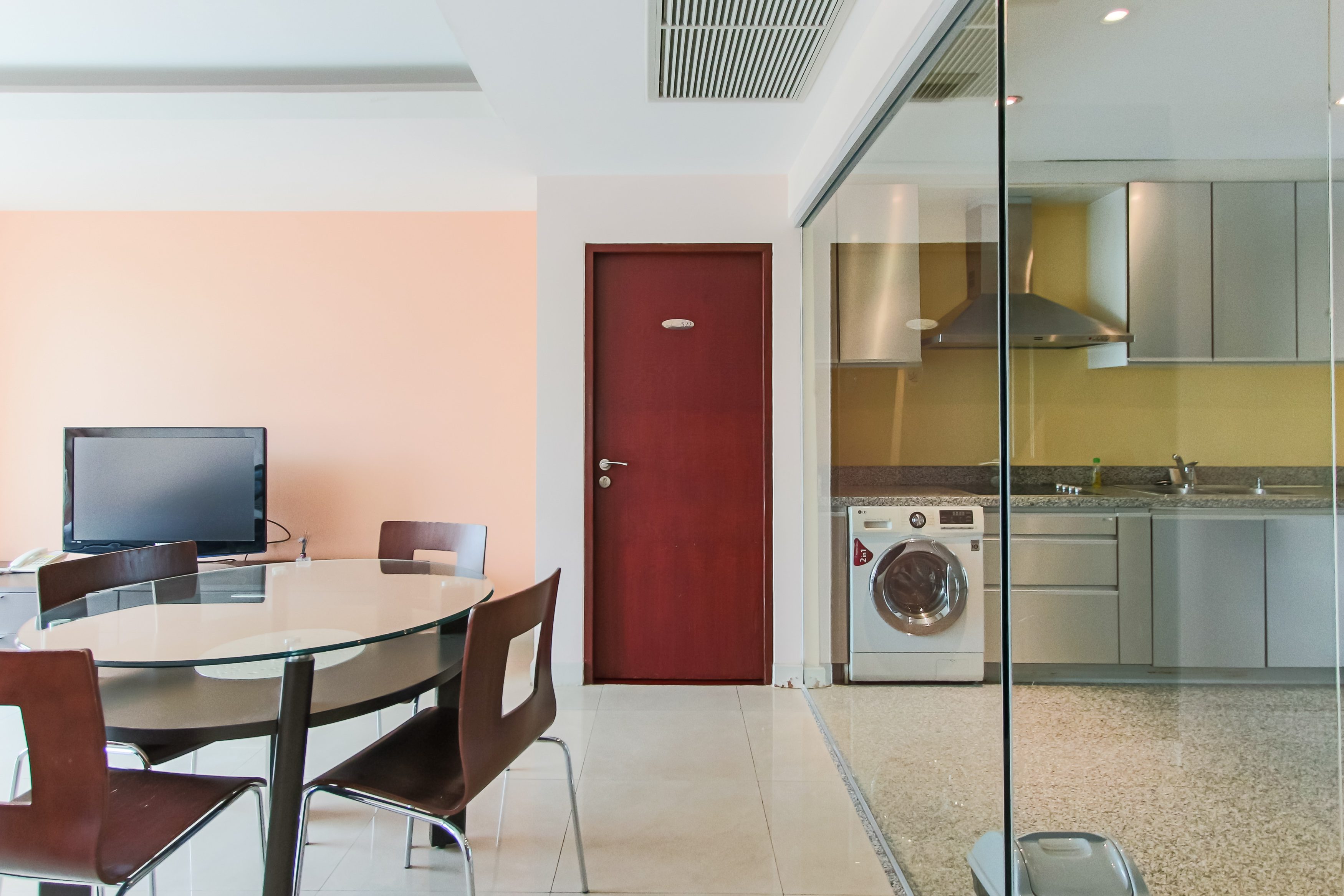 Inviting Two bedroom apartment for Rent in Phra Khanong
