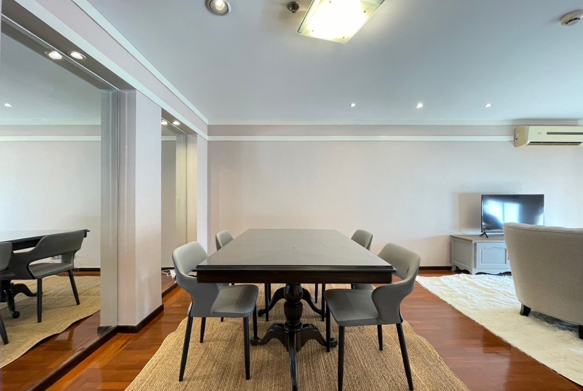 114 Square Meters Two Bedroom Condo for Rent in Thong Lor, Sukhumvit 55