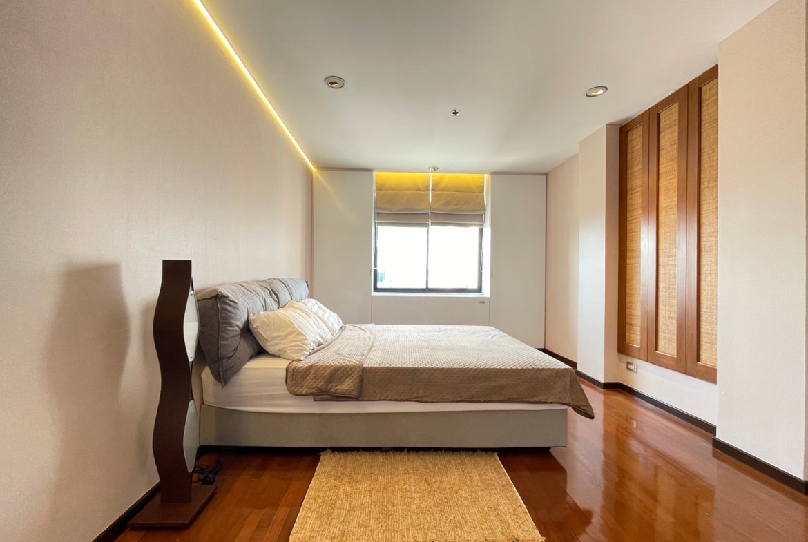 114 Square Meters Two Bedroom Condo for Rent in Thong Lor, Sukhumvit 55