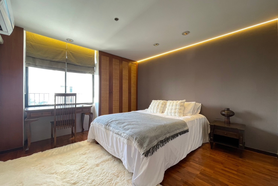 114 Square Meters Two Bedroom Condo for Rent in Thong Lor, Sukhumvit 55