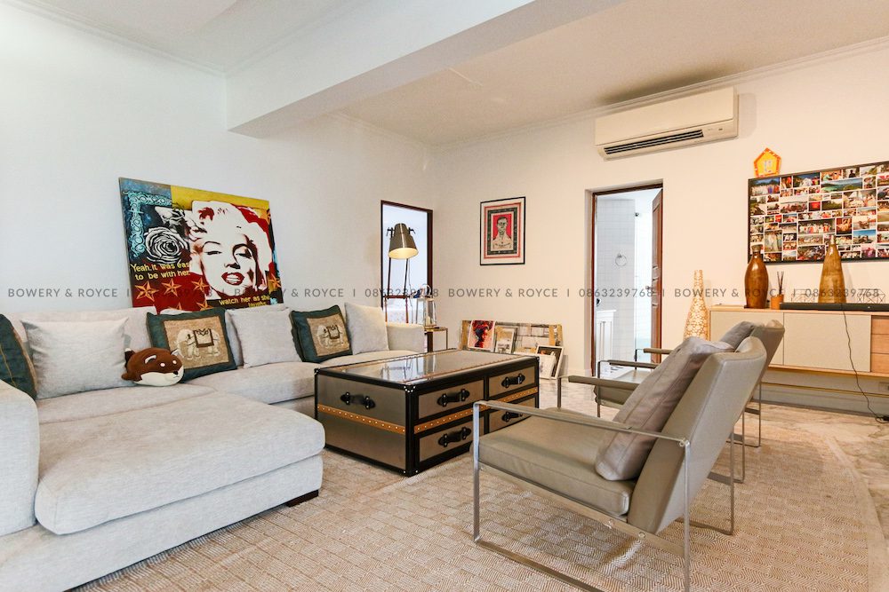 Cozy & Spacious Three Bedroom Plus Maid Condo for Rent in Thong Lor